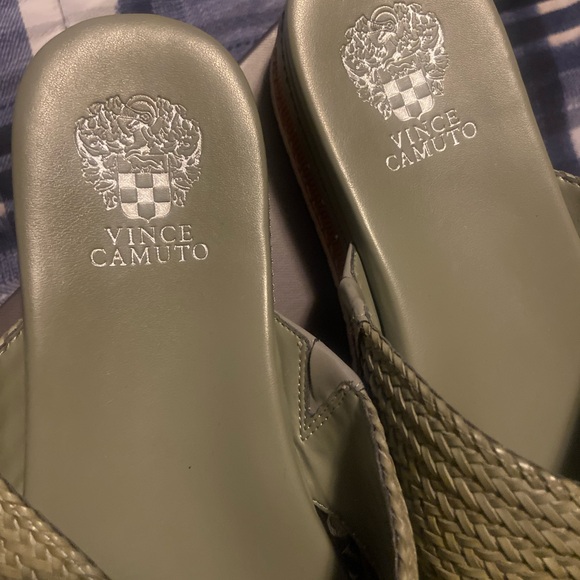 Nice woman's Sandles - Picture 5 of 6